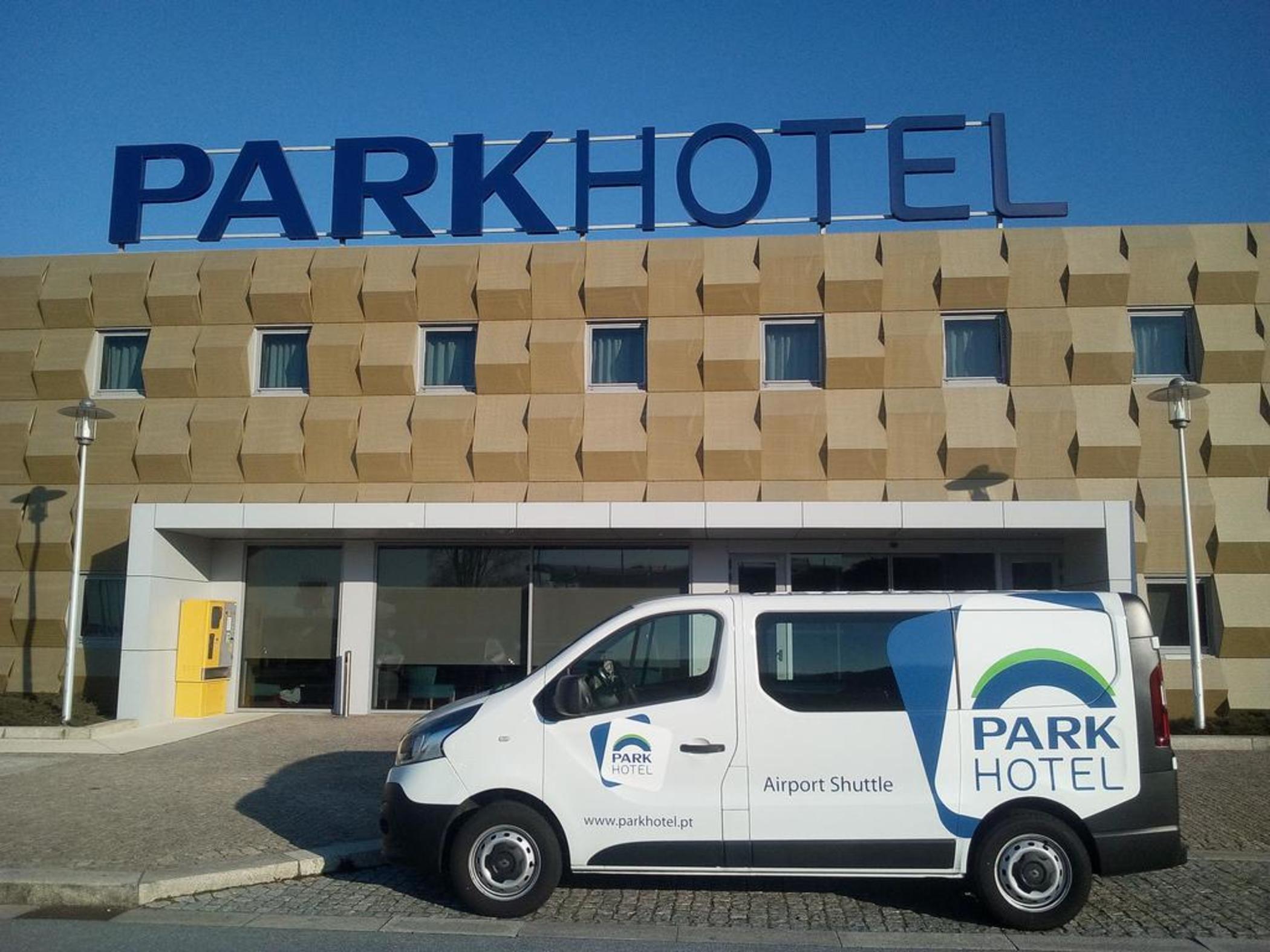 Park Hotel Porto Aeroporto Maía Kültér fotó